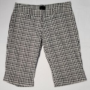 The Limited Black and White Checkered Or Plaid Cuffed Bermuda Walking Shorts 2